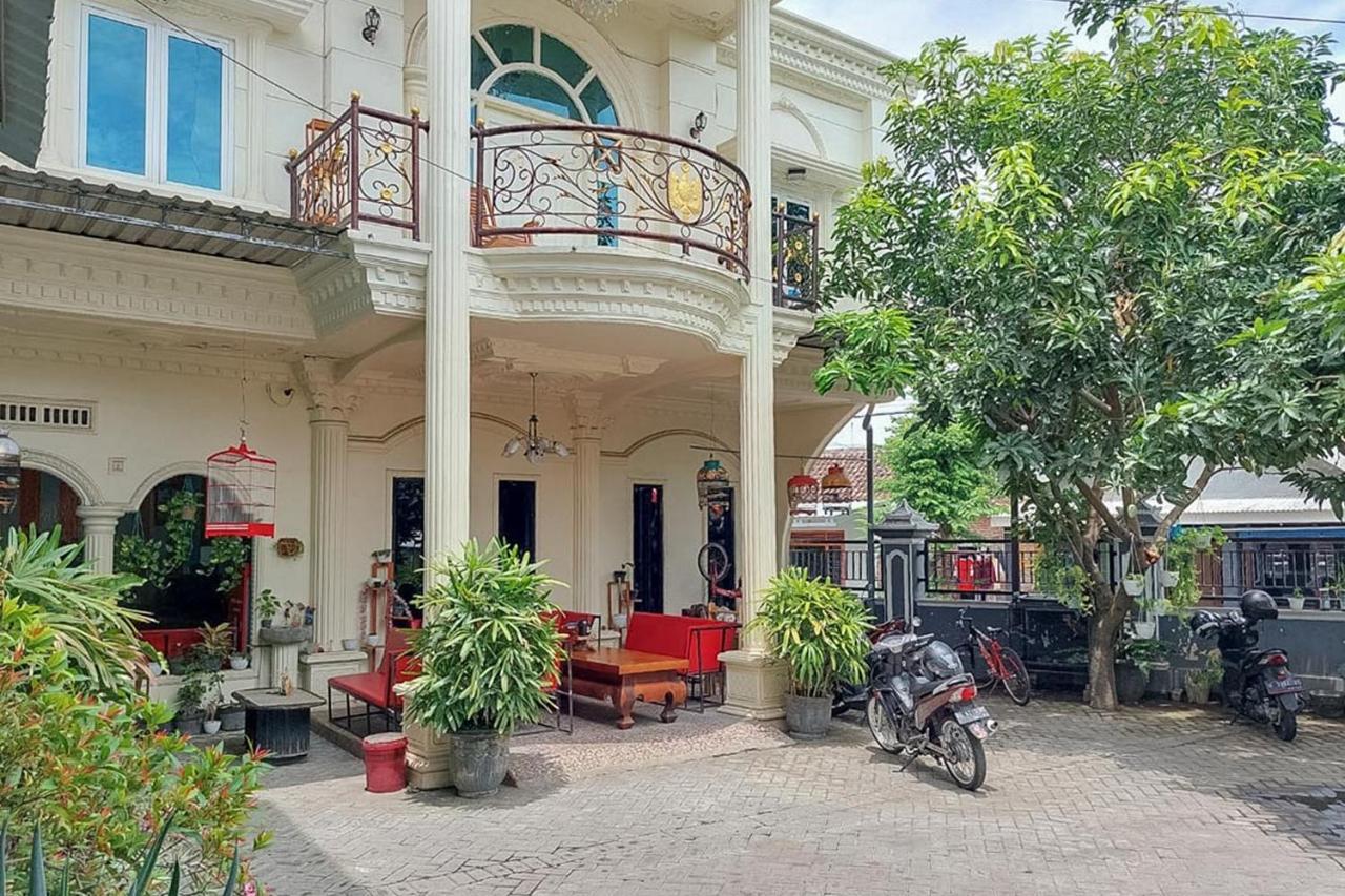 Icha Homestay Near Terminal Purabaya Madiun Dış mekan fotoğraf